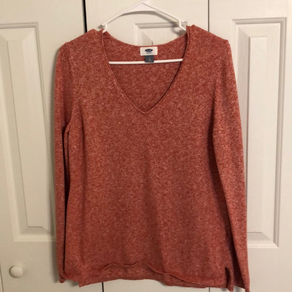 Old Navy v neck sweater red size L